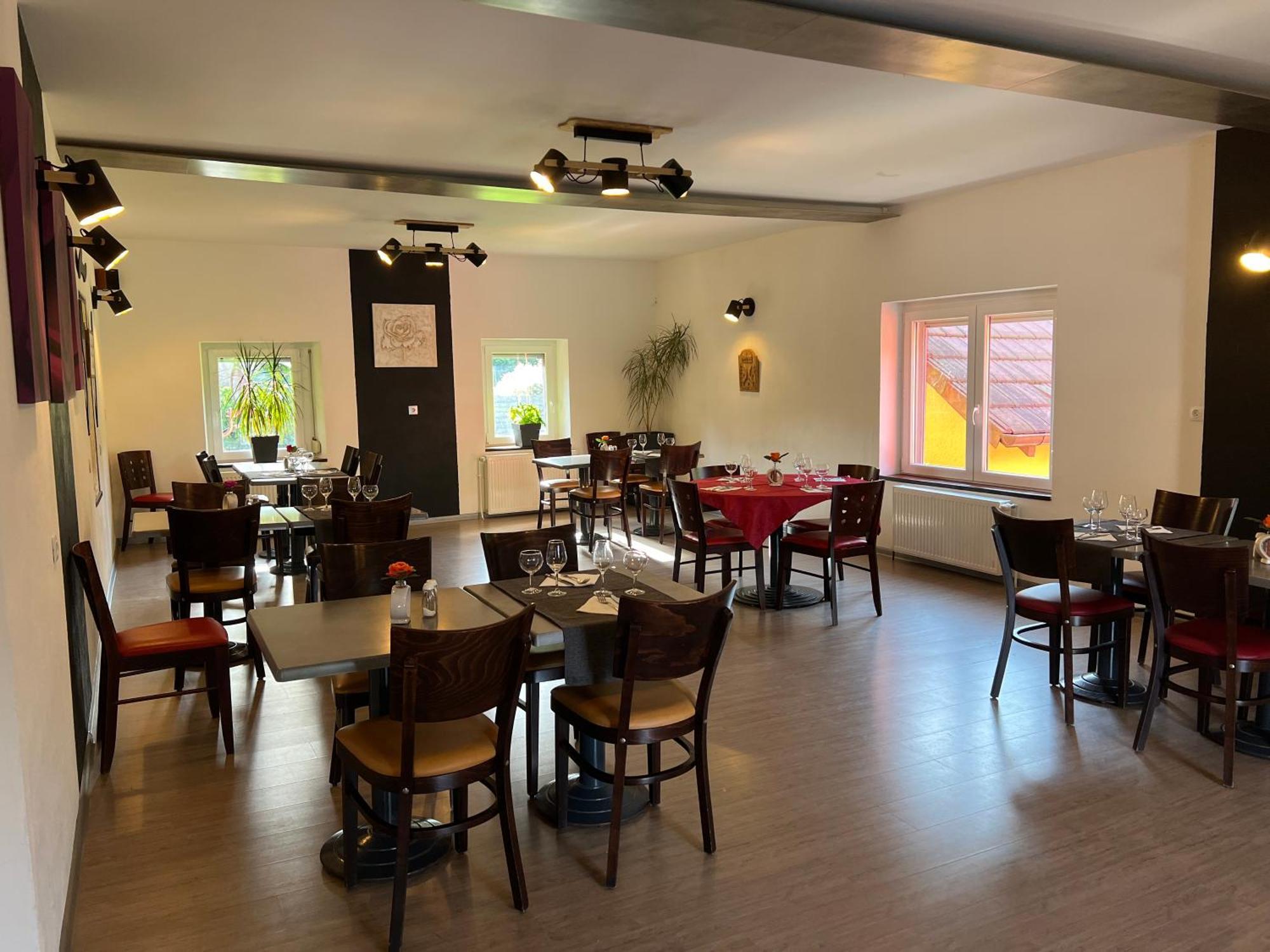 Auberge Restaurant La Roseraie Grandrupt Exteriér fotografie
